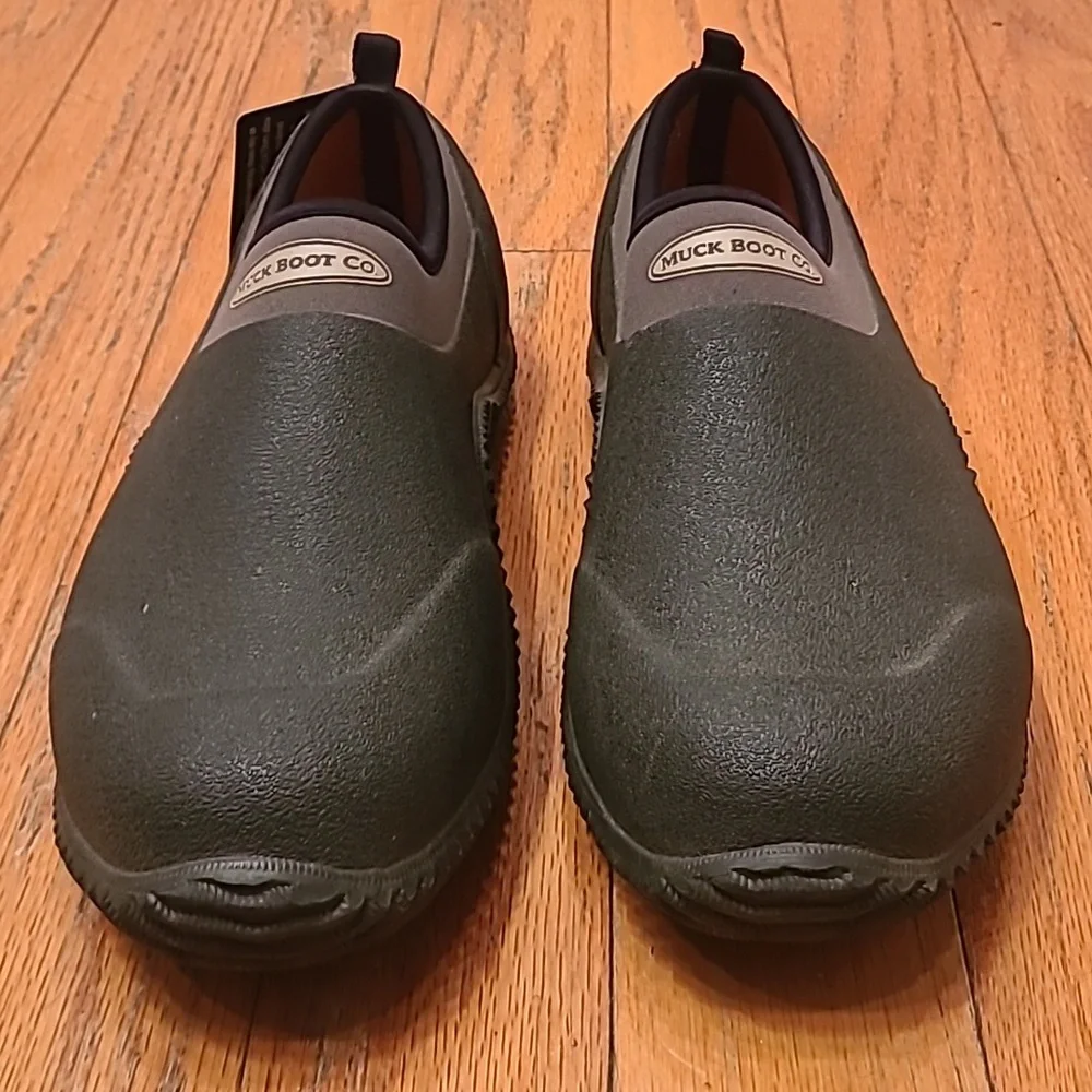 BNWT Green Muck Boot Co. Shoes In A Size 9 - Picture 2 of 6